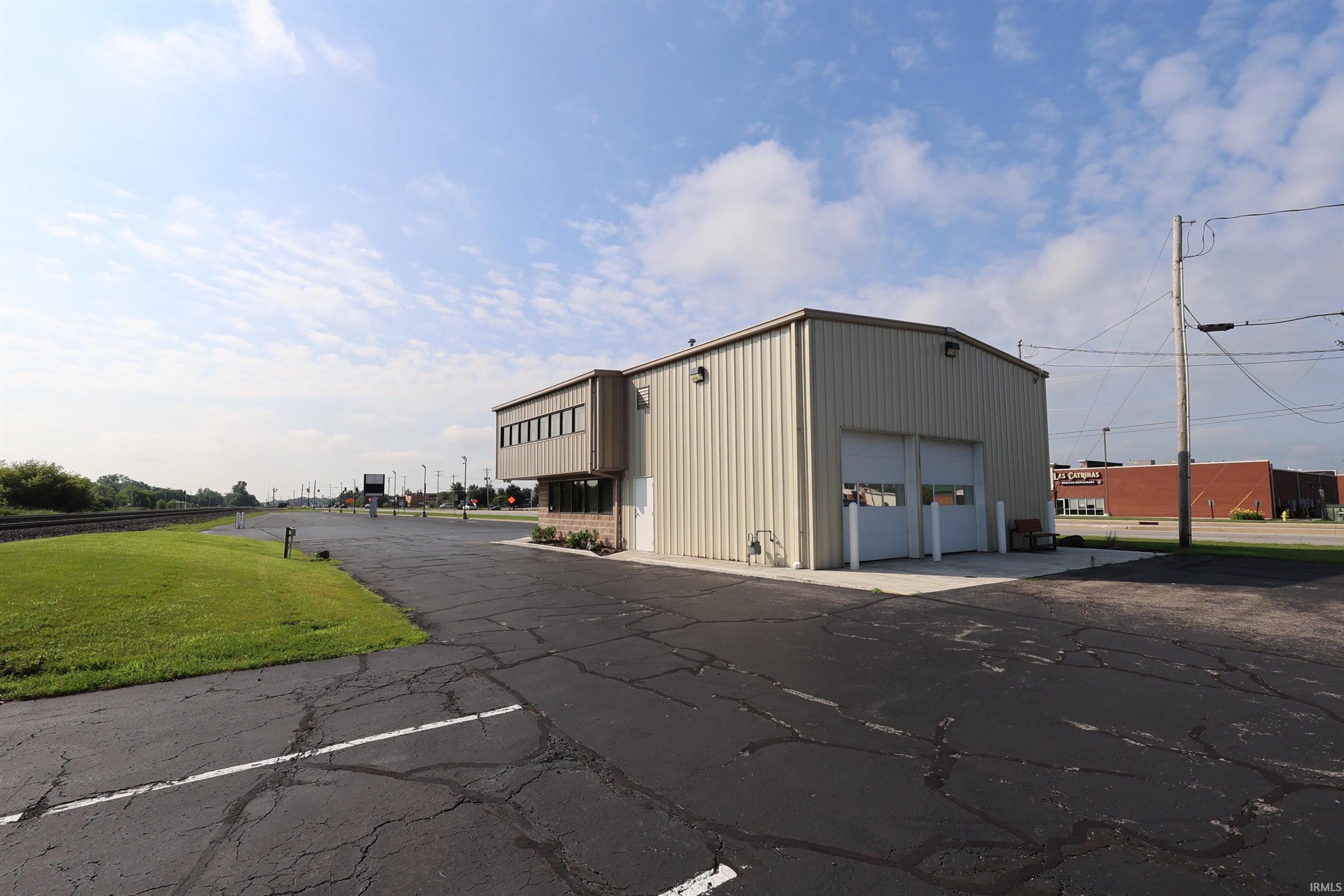 23119 Us 33 Elkhart IN 46517