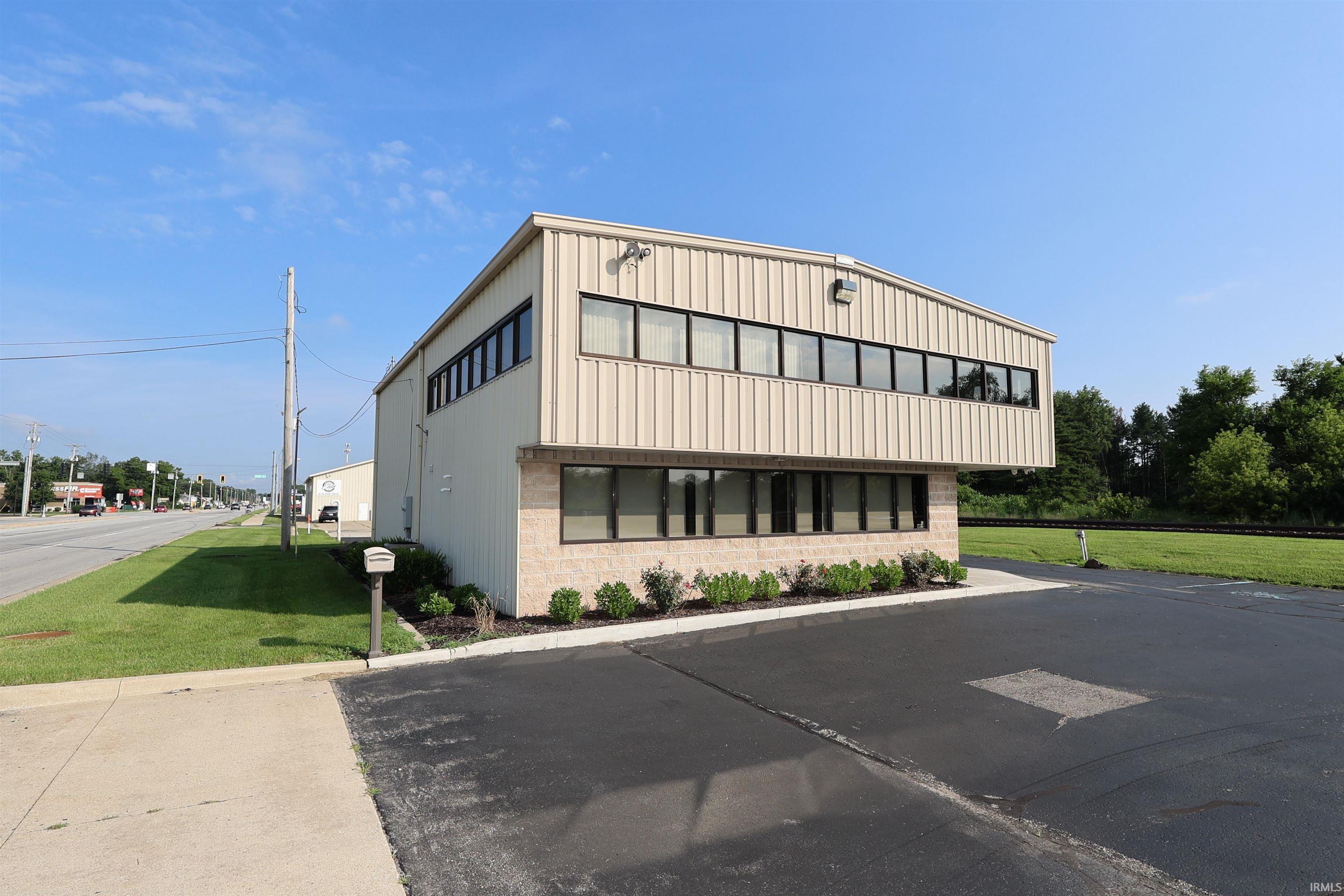 23119 Us 33 Elkhart IN 46517