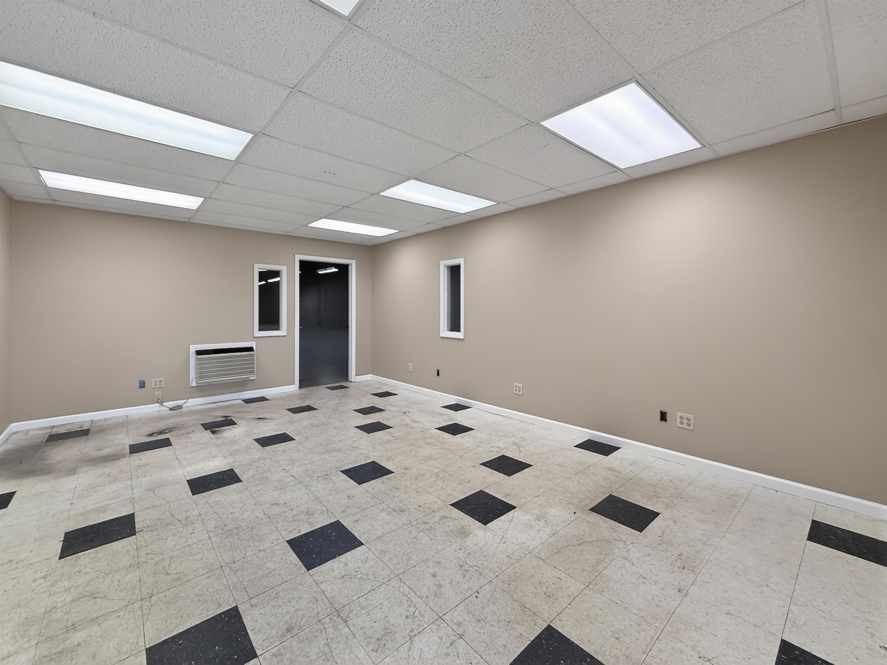 818 Hall Drive Elkhart IN 46516