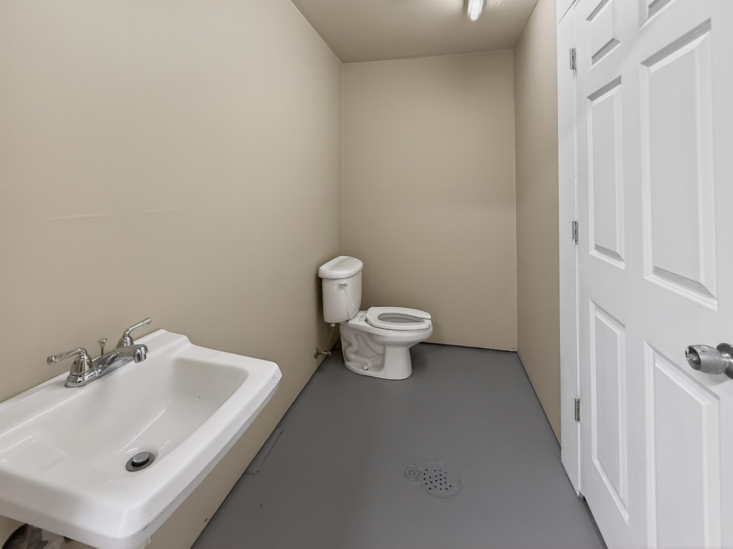 818 Hall Drive Elkhart IN 46516