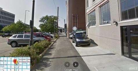 118 S Walnut Street Muncie IN 47305