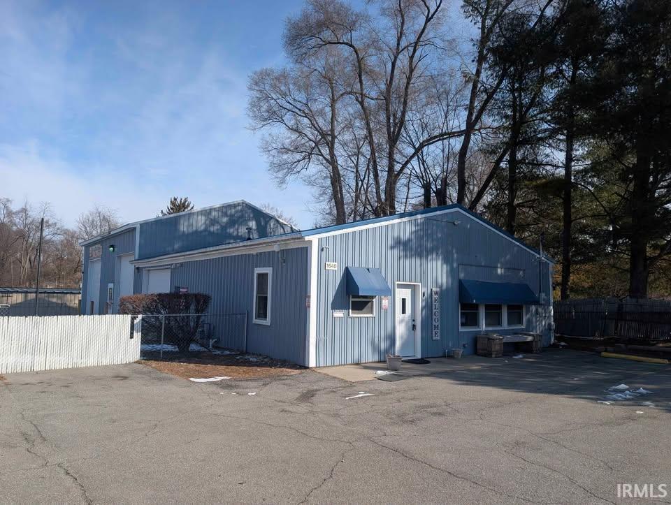 1640 E Bristol Street Elkhart IN 46514