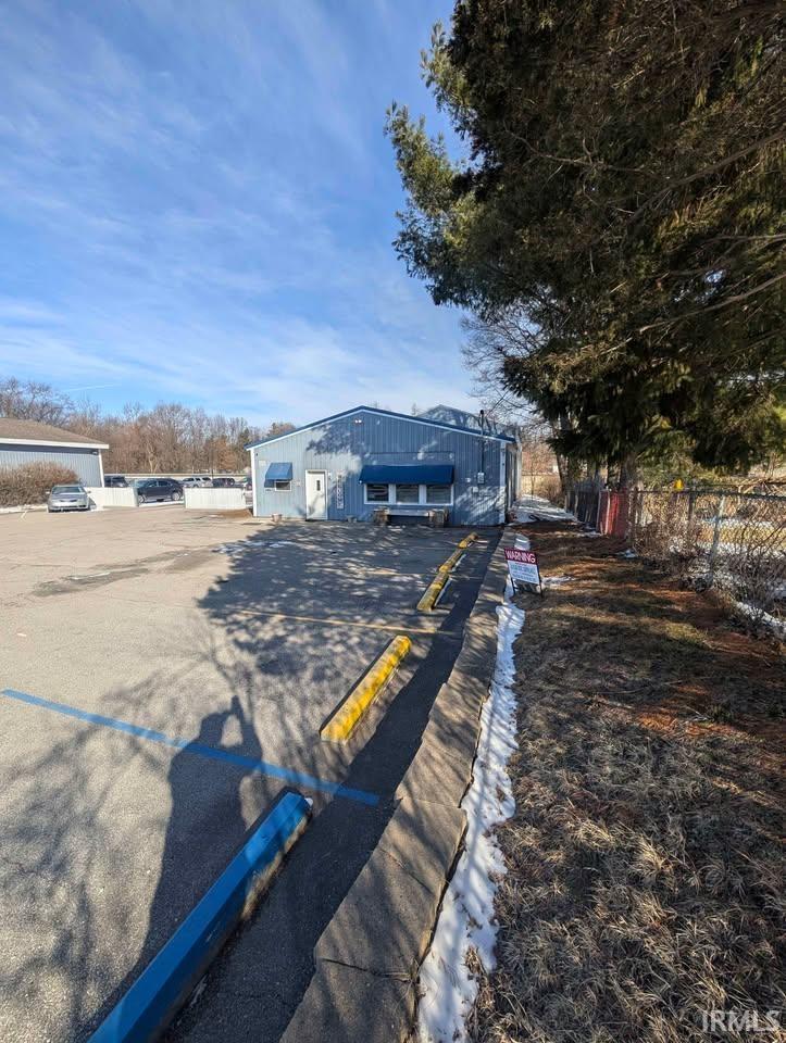 1640 E Bristol Street Elkhart IN 46514