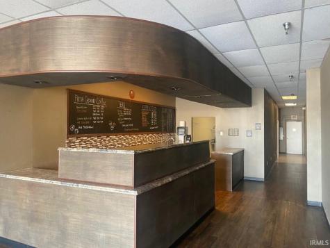 116 Cherry Tree Plaza Washington IN 47501