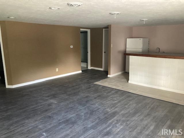 1901 Miami Street South Bend IN 46614