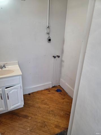 115 E Franklin Street Winchester IN 47354