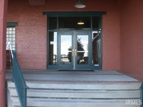 915 Main Street Evansville IN 47708
