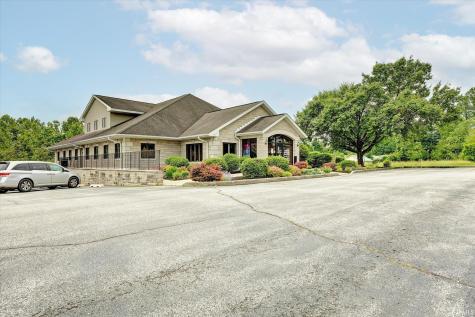 1614 25th Street Bedford IN 47421