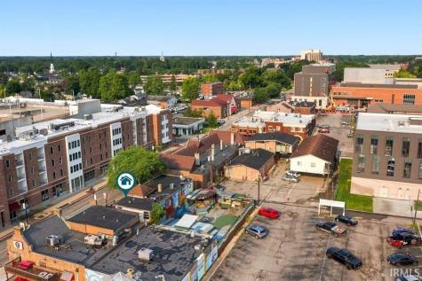 1606 1/2 W University Avenue Muncie IN 47304