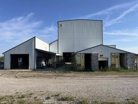 3066 S 900 East Cannelburg IN 47519