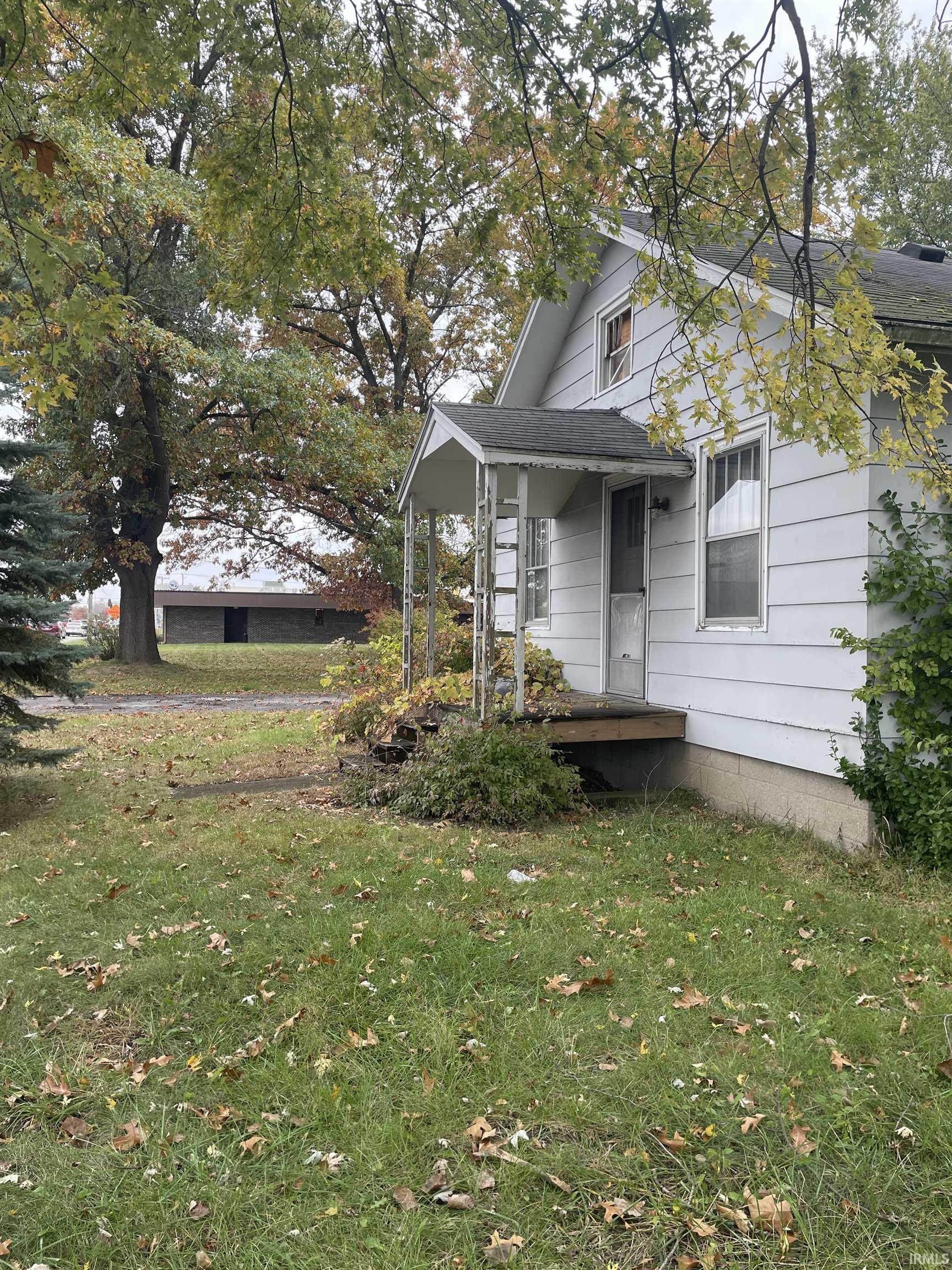 516 E County Road 6 Elkhart IN 46514