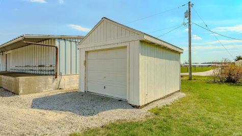 608 S Kenton Street Reynolds IN 47980