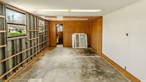 608 S Kenton Street Reynolds IN 47980