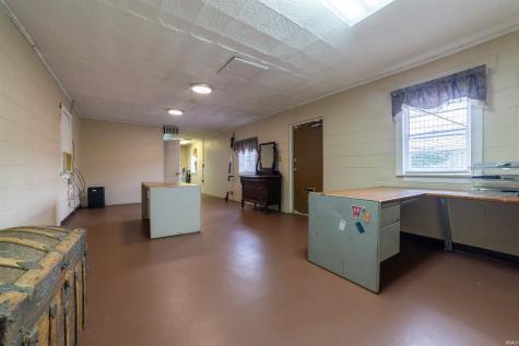 1330 W Columbia Street Evansville IN 47710