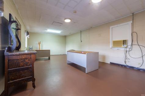 1330 W Columbia Street Evansville IN 47710