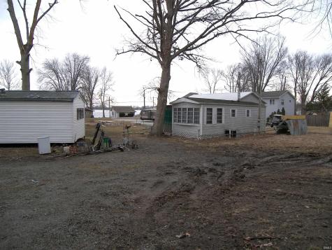 1150 Chapman Lake Drive Warsaw IN 46582