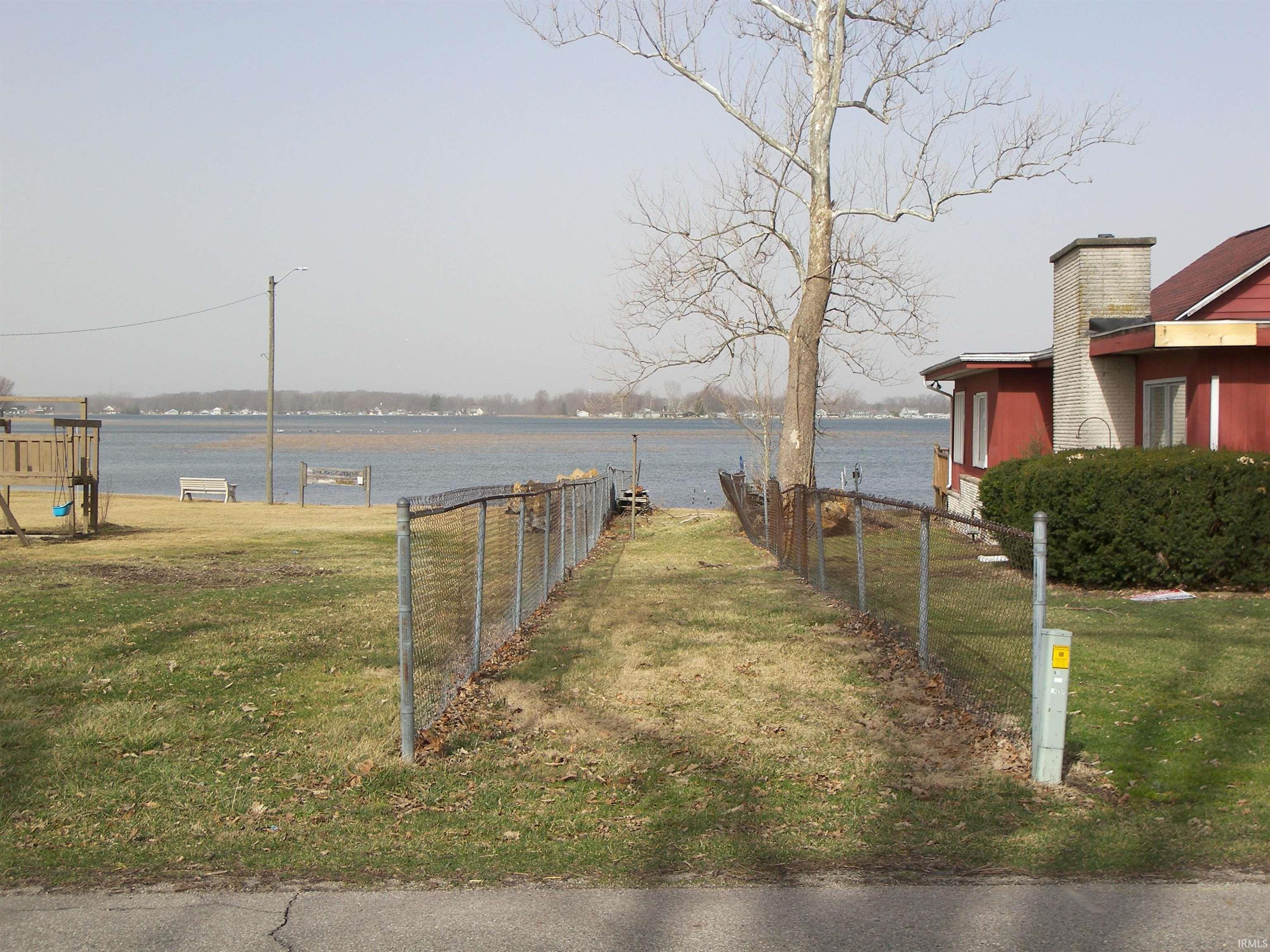 1150 Chapman Lake Drive Warsaw IN 46582