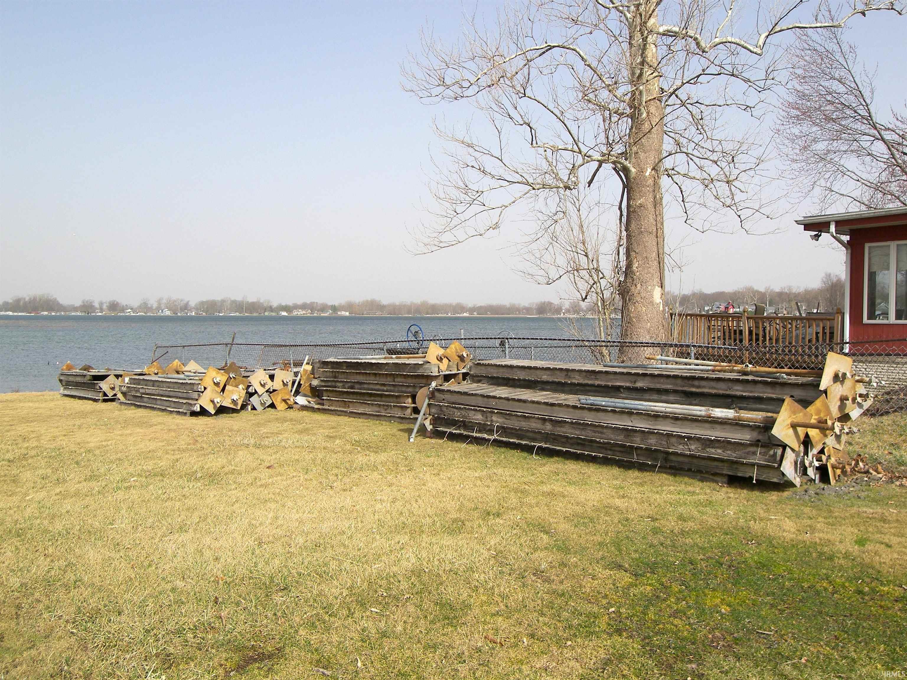 1150 Chapman Lake Drive Warsaw IN 46582