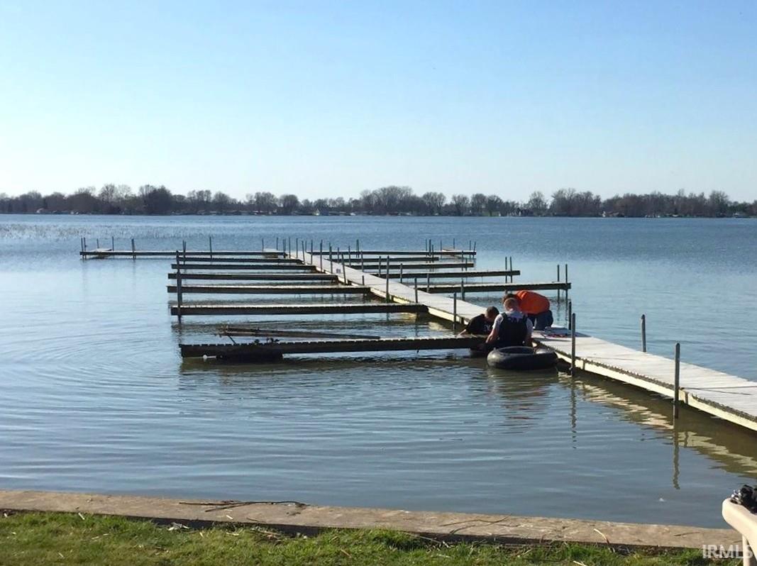 1150 Chapman Lake Drive Warsaw IN 46582