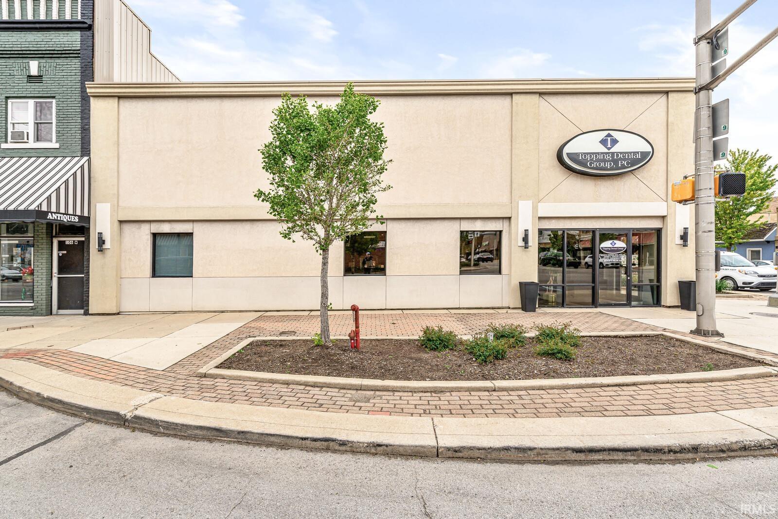 102 W Market Street Nappanee IN 46550