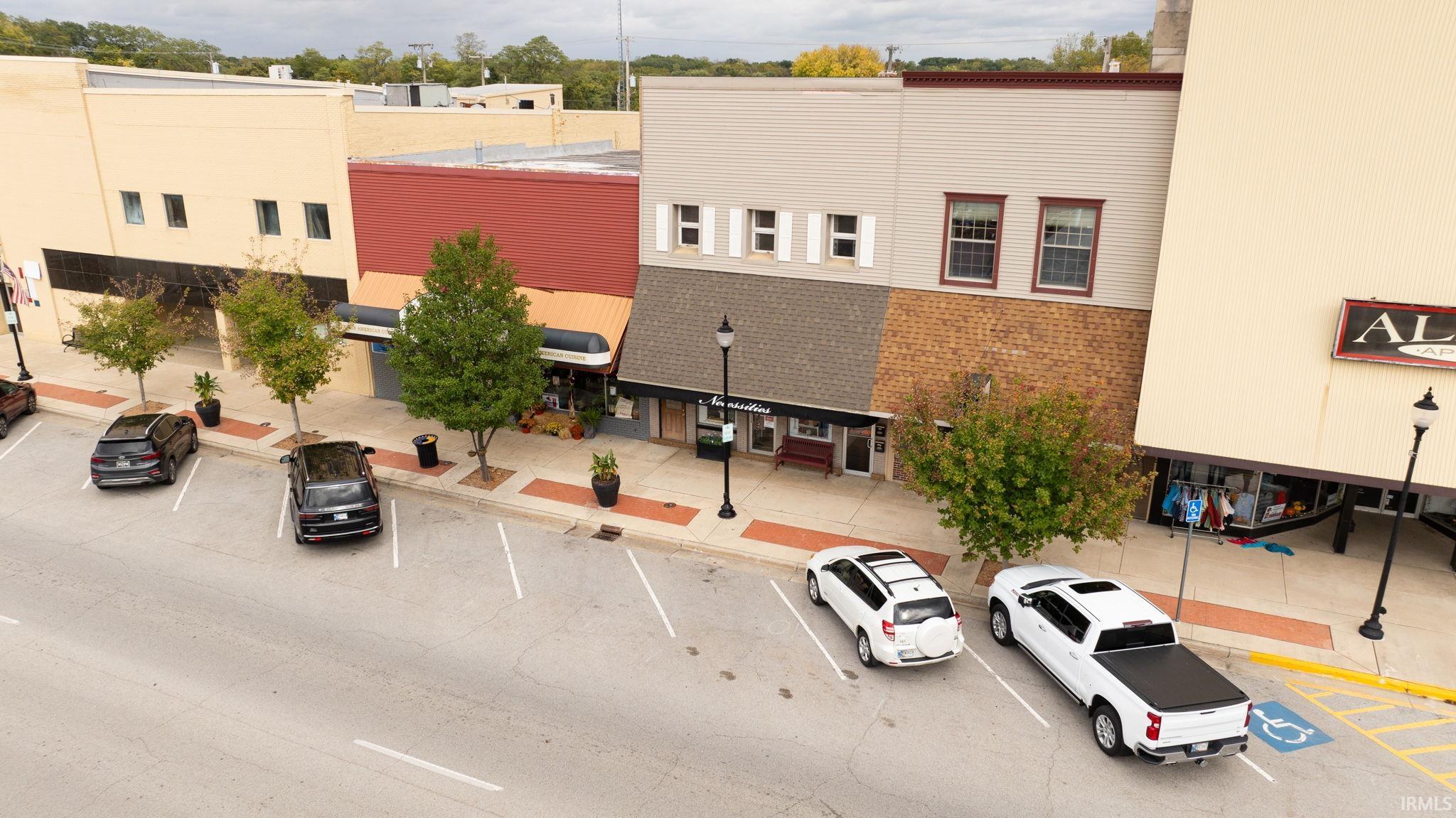 109 N Main Street Monticello IN 47960