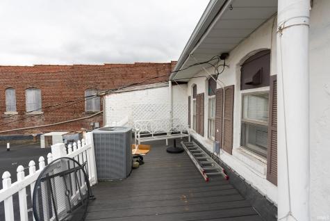 109 N Main Street Monticello IN 47960