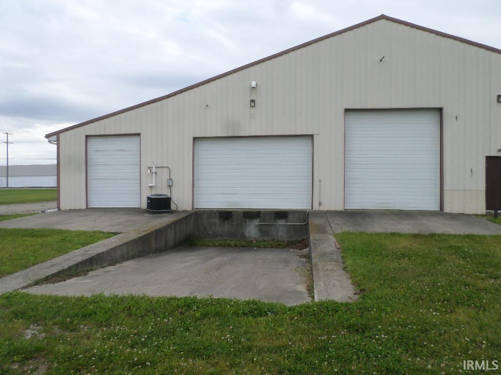1202 E 4th Street Rochester IN 46975
