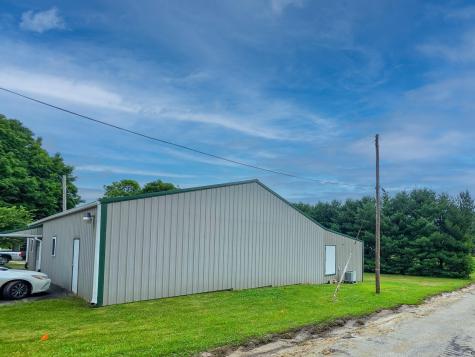 107 Cr 70 E Bloomfield IN 47424