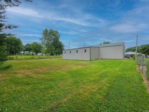 107 Cr 70 E Bloomfield IN 47424