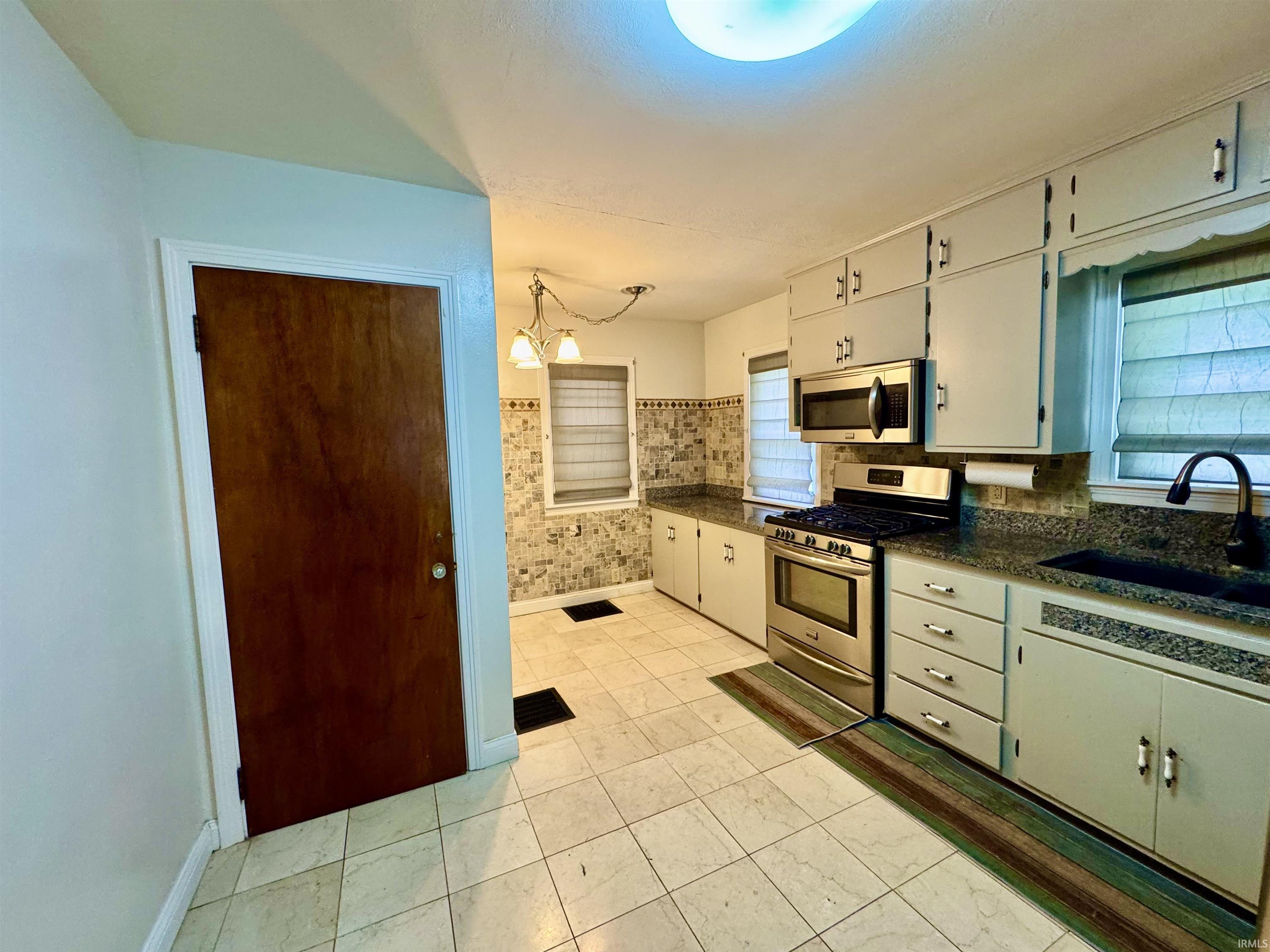 3401 Pleasant Plain Avenue Elkhart IN 46517