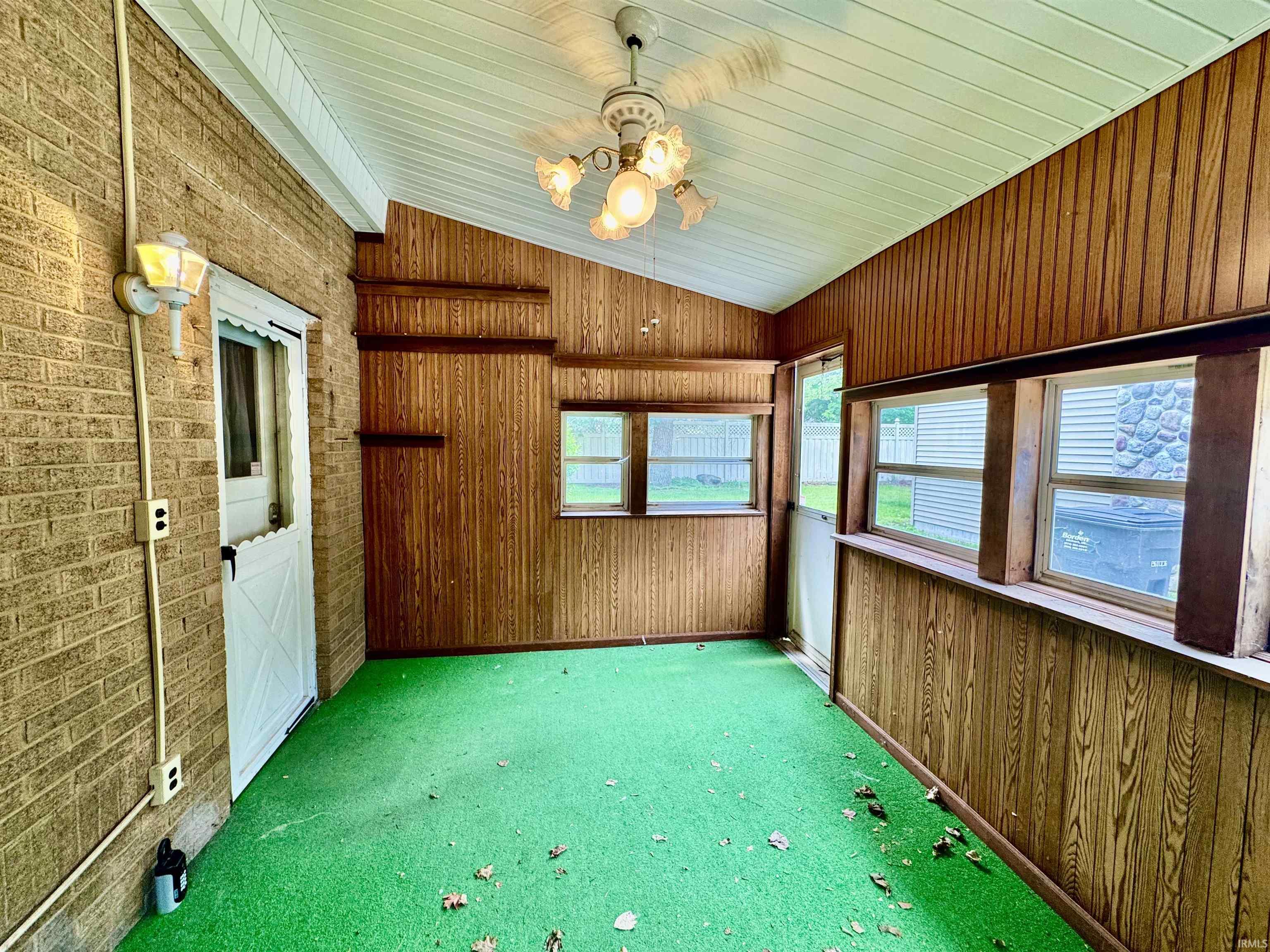 3401 Pleasant Plain Avenue Elkhart IN 46517