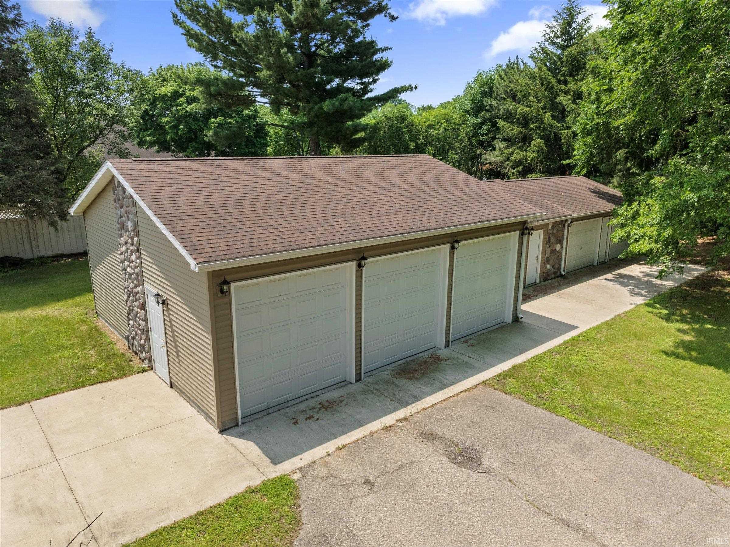 3401 Pleasant Plain Avenue Elkhart IN 46517