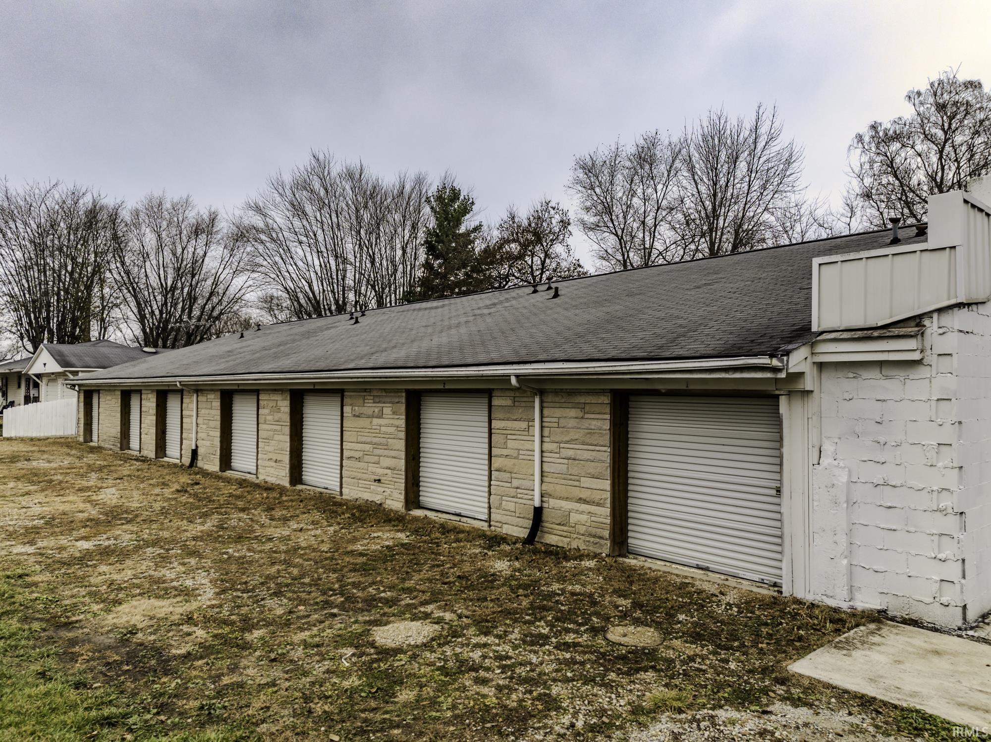 202 Mckinley Street Gaston IN 47342
