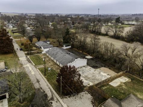 202 Mckinley Street Gaston IN 47342