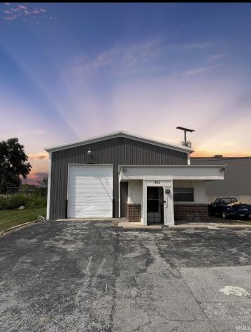 425 E Hawthrone Street Fort Wayne IN 46806