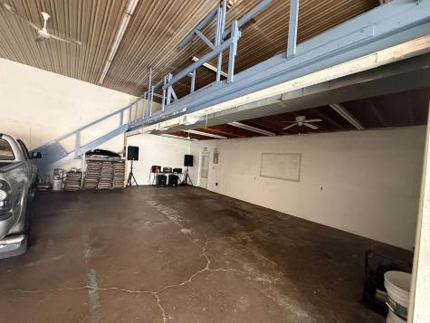 425 E Hawthrone Street Fort Wayne IN 46806