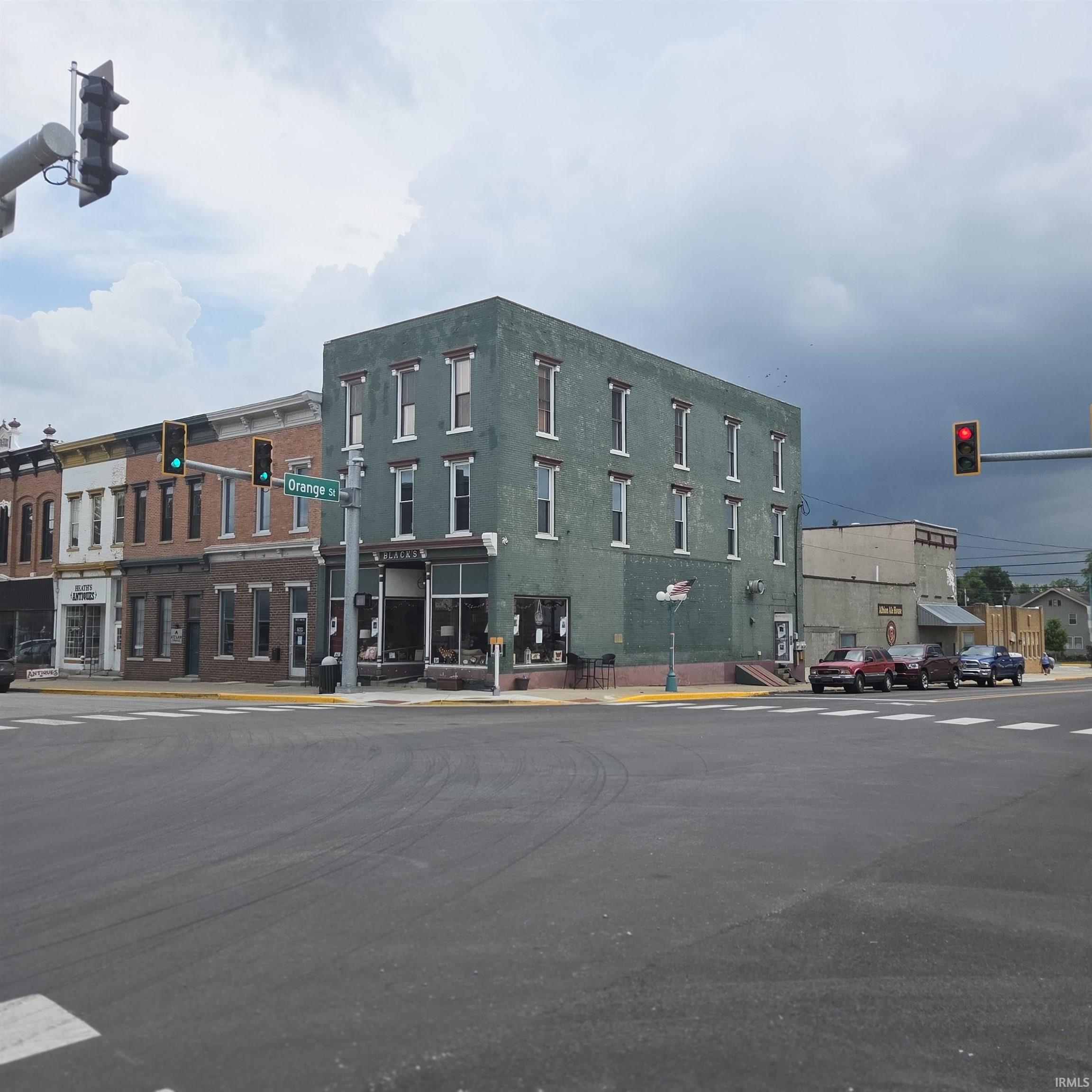 100 E Main Street Albion IN 46701