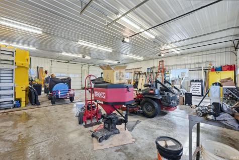 135 E Brown Drive Avilla IN 46710