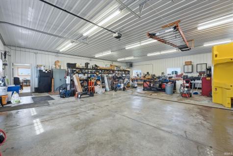 135 E Brown Drive Avilla IN 46710