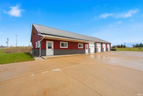 135 E Brown Drive Avilla IN 46710