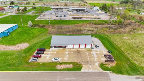 135 E Brown Drive Avilla IN 46710