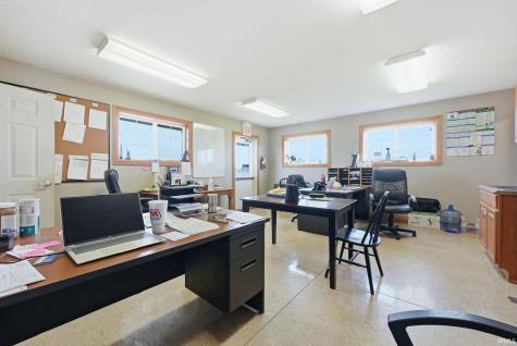 135 E Brown Drive Avilla IN 46710