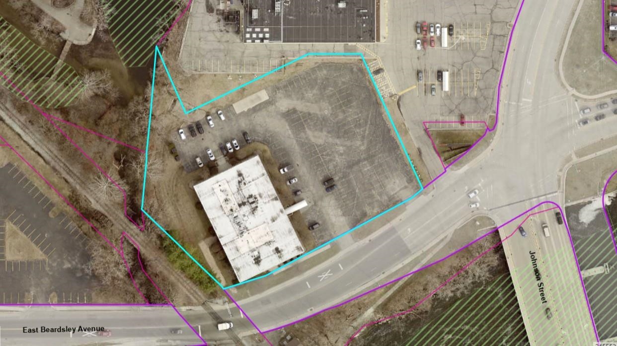 700 E Beardsley Avenue Elkhart IN 46516