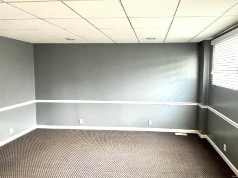 117 N Main St Street Owensville IN 47665