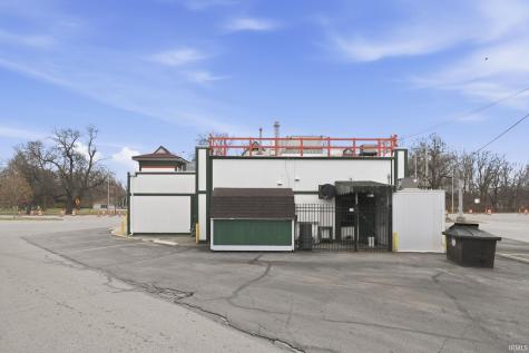1820 Bluffton Road Fort Wayne IN 46809