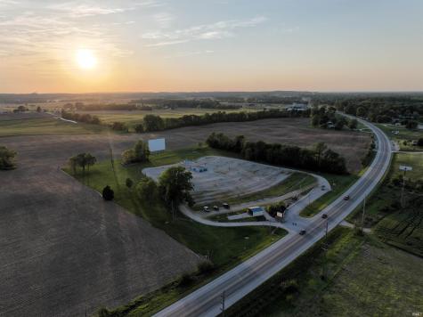 1055 S Sr 37 Road Mitchell IN 47446