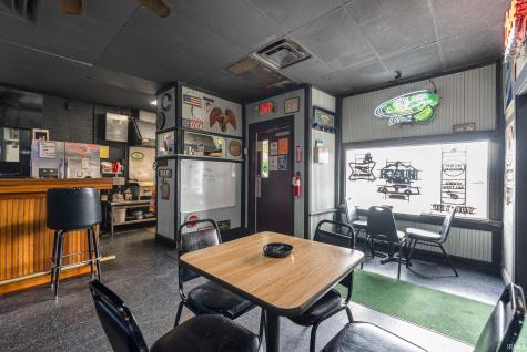 118 N Peters Street Garrett IN 46738
