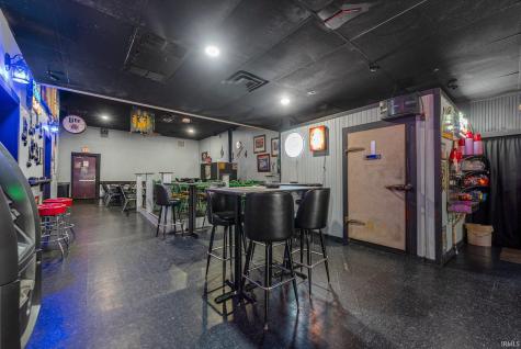 118 N Peters Street Garrett IN 46738