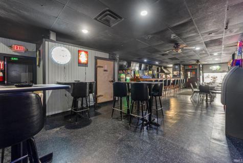 118 N Peters Street Garrett IN 46738