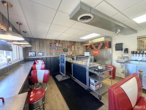 87 S 6th Street Logansport IN 46947